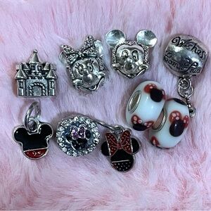 Mickey Minnie Mouse Charm Set